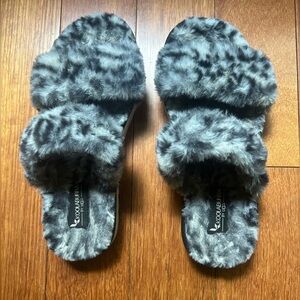 Ugg slippers/sandals